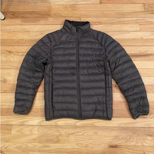 Calvin Klein Packable Lightweight Premium Down Grey Puffer Coat